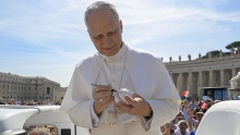 Papal Baseball 