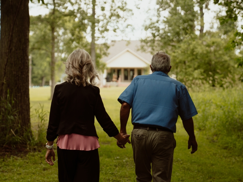 Jon and Della Seeley